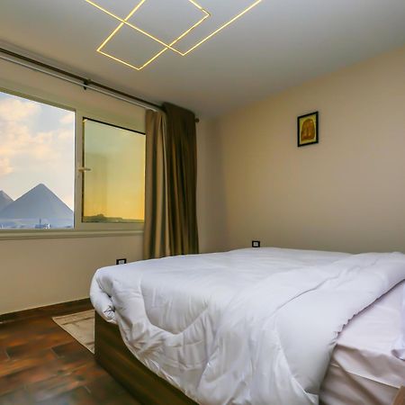 Imperial Pyramids Heights View Bed and Breakfast Nazlet el-Sîsi Εξωτερικό φωτογραφία