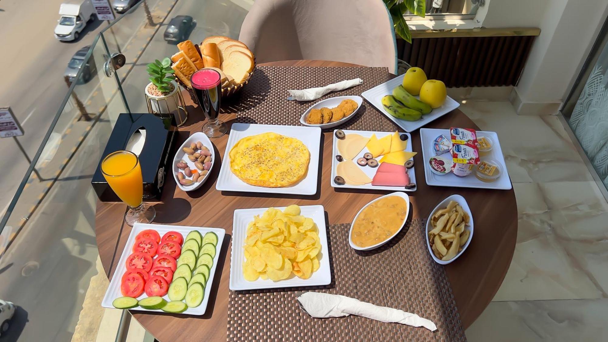 Imperial Pyramids Heights View Bed and Breakfast Nazlet el-Sîsi Εξωτερικό φωτογραφία