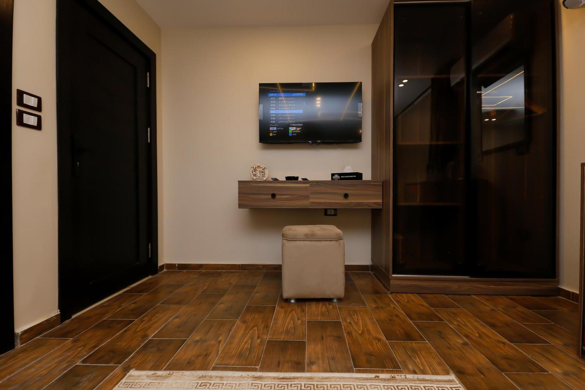 Imperial Pyramids Heights View Bed and Breakfast Nazlet el-Sîsi Εξωτερικό φωτογραφία