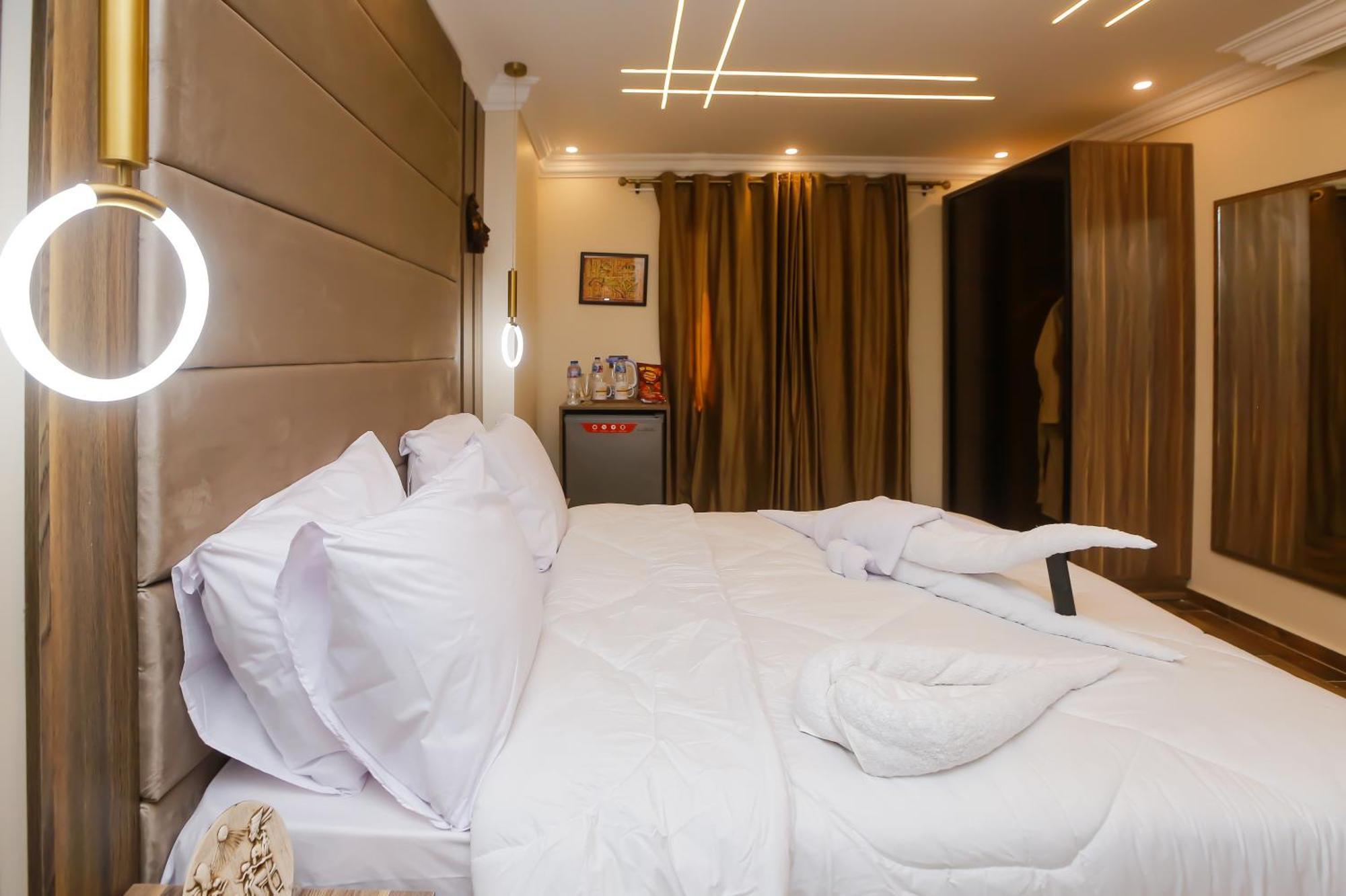 Imperial Pyramids Heights View Bed and Breakfast Nazlet el-Sîsi Εξωτερικό φωτογραφία