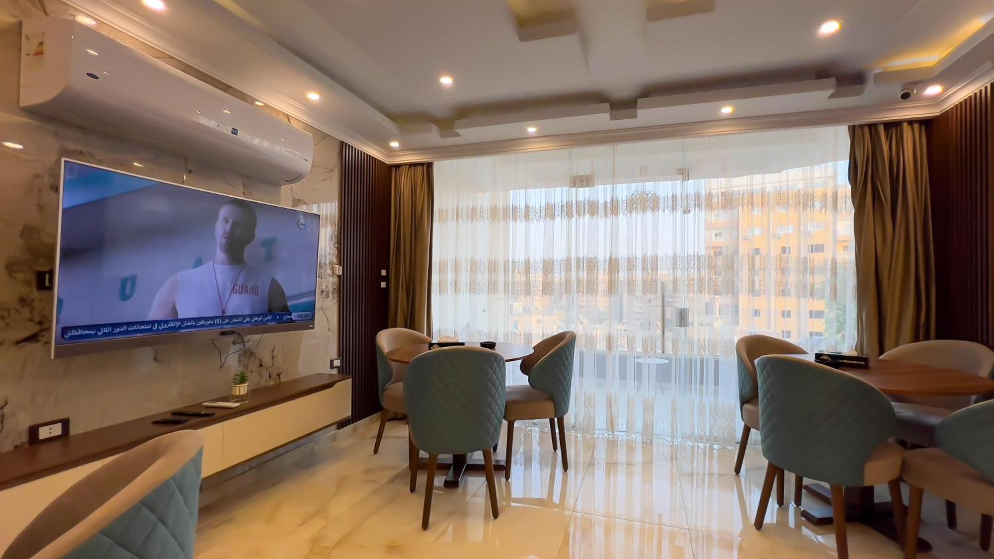 Imperial Pyramids Heights View Bed and Breakfast Nazlet el-Sîsi Εξωτερικό φωτογραφία
